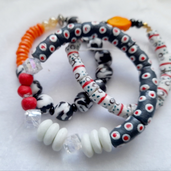 New handmade bracelets - Picture 4 of 8